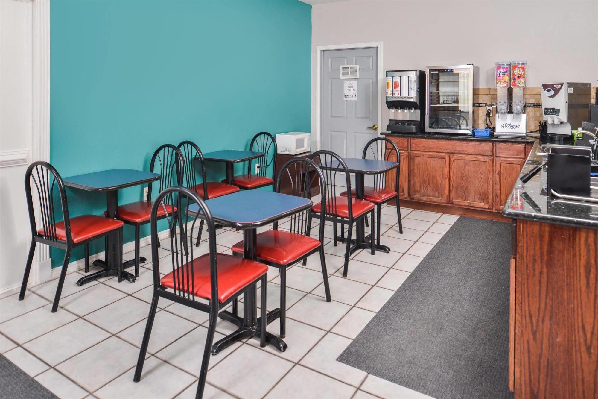 Americas Best Value Inn And Suites Houston Fm 1960 Westfield Exterior foto